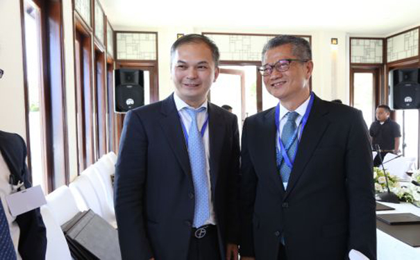 玖富CFO林彦军受邀赴巴厘岛，与世行年会代表分享中国金融科技的全球角色！